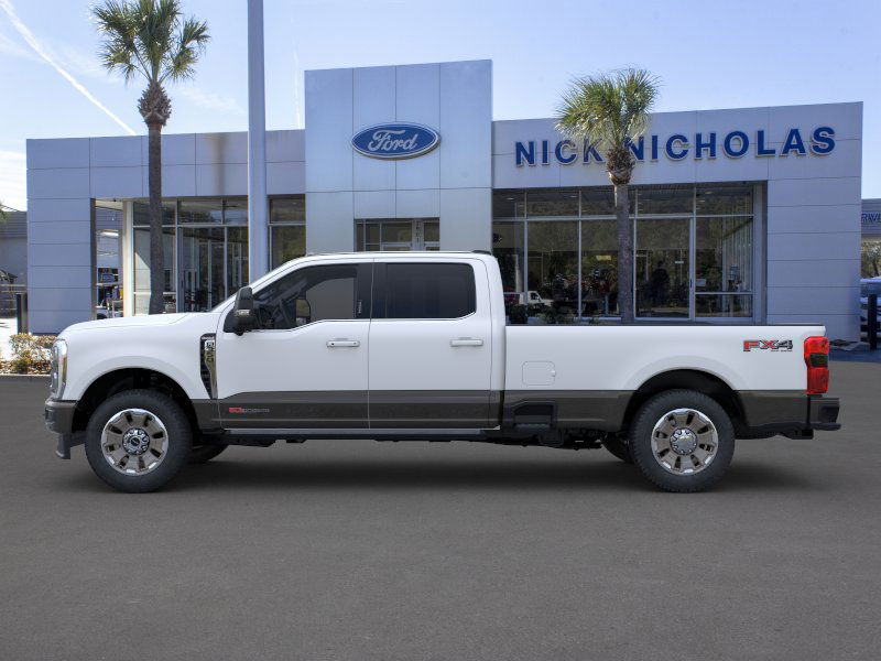 2025 Ford F-350 King Ranch photo 3