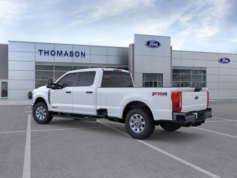 2025 Ford F-350 XLT photo 4