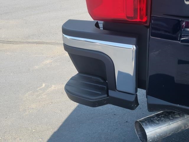 2025 Ford F-350 XLT photo 10
