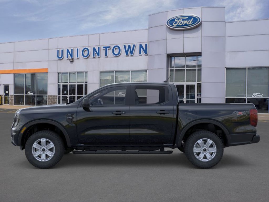 New 2025 Ford Ranger XL 4x4 XL SuperCrew 5.0 ft. SB