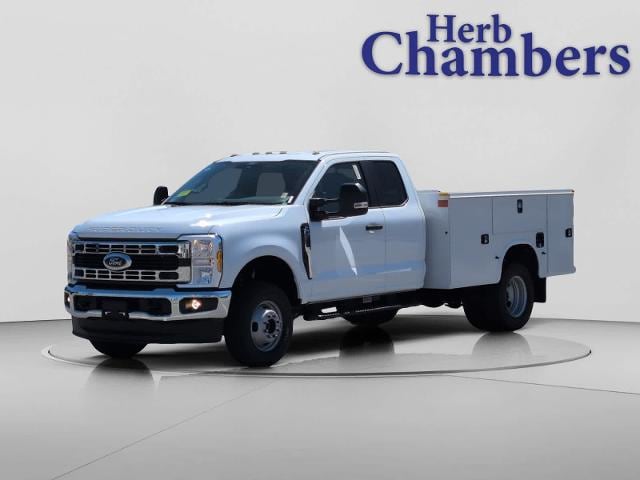 new 2026 Ford Super Duty F-350 DRW Chassis Cab car, priced at $63,080