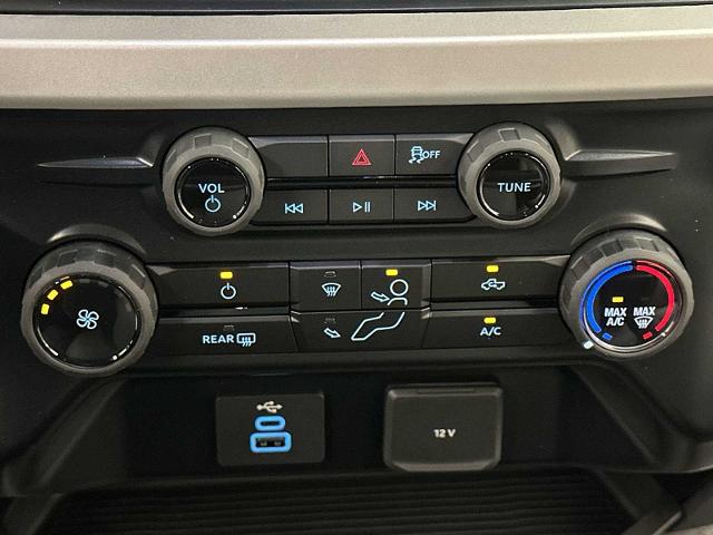 Thumbnail: 2026 Ford Econoline - 40