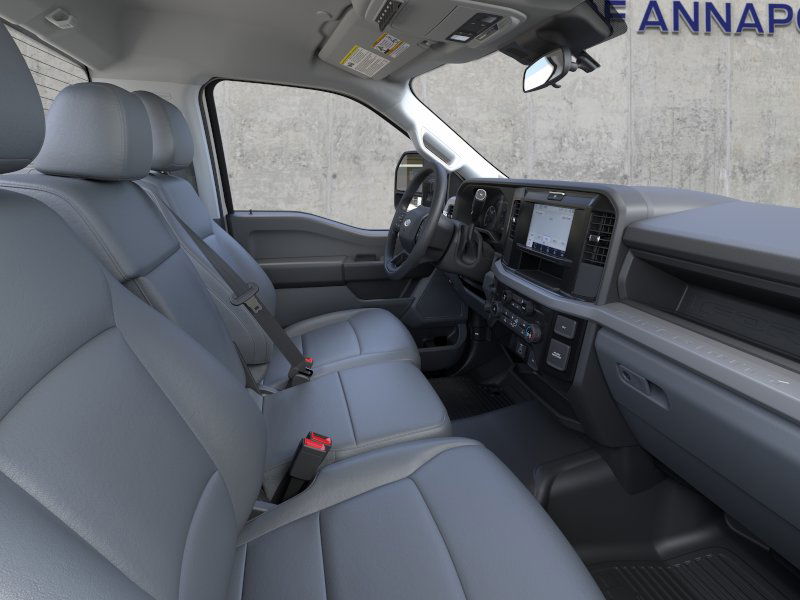 2025 Ford F-550 Super Duty Chassis Cab XL - Photo 34