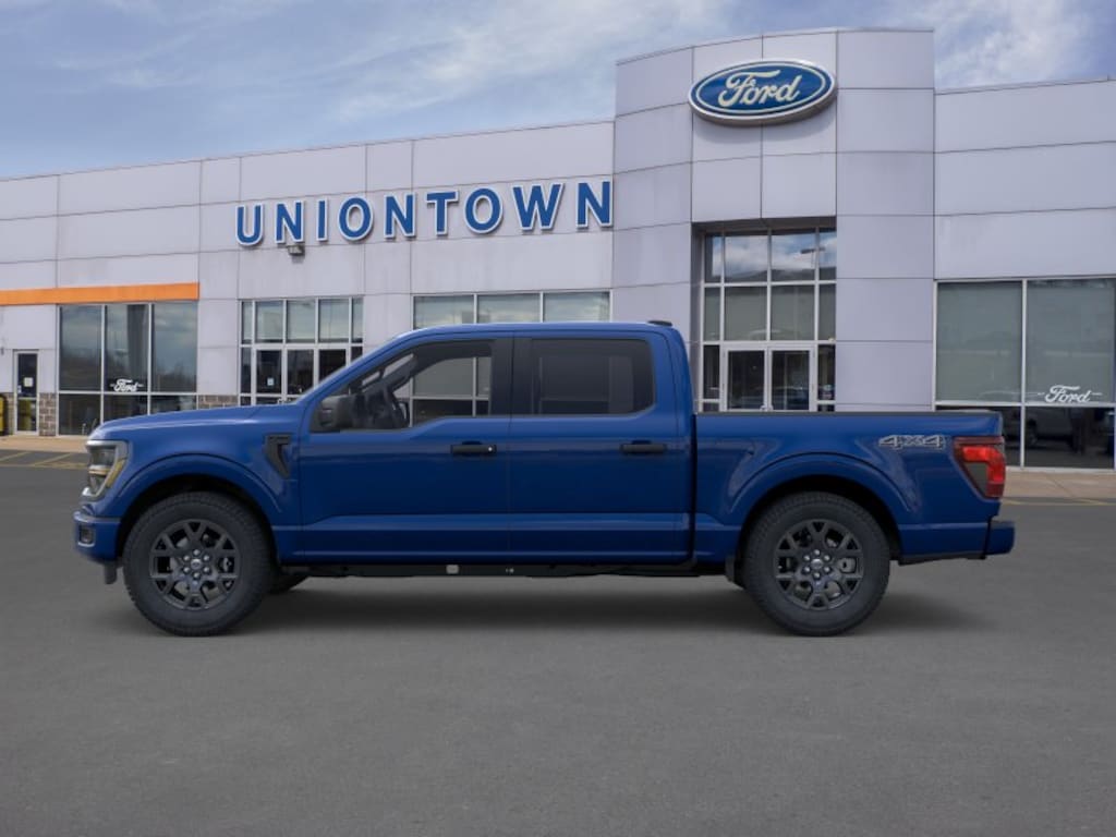 New 2026 Ford F-150 STX 4x4 STX SuperCrew 5.5 ft. SB