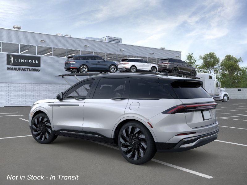 2026 Lincoln Nautilus Reserve photo 3