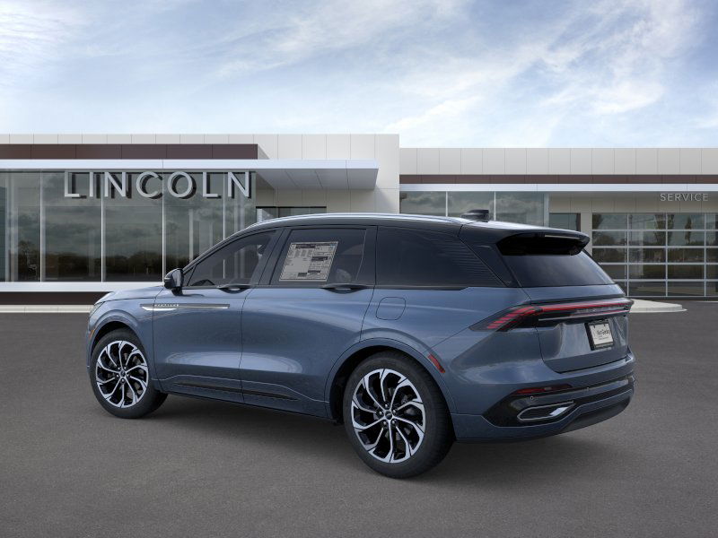 2026 Lincoln Nautilus Reserve photo 4