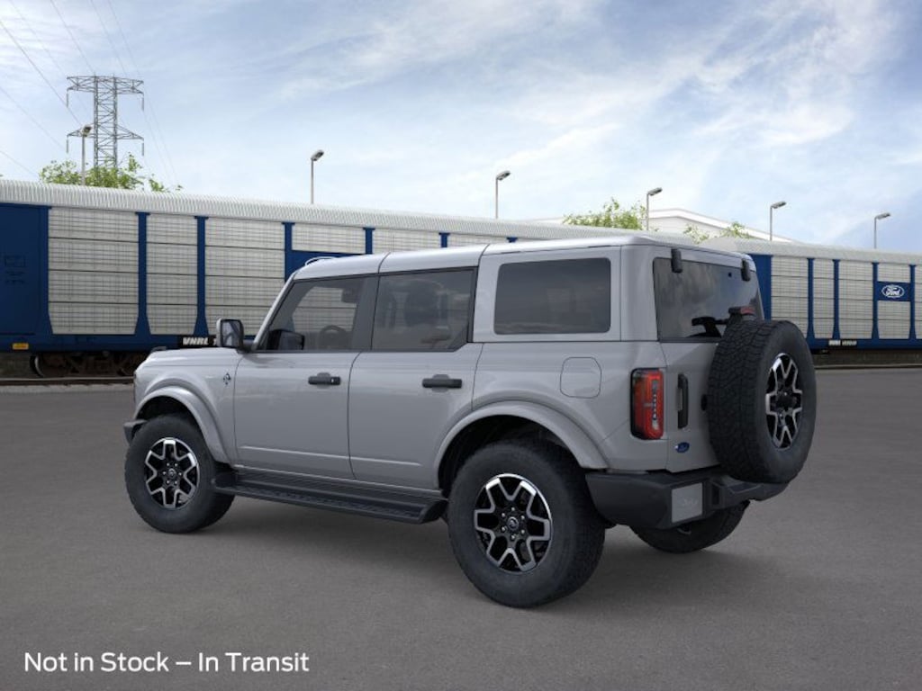 New 2026 Ford Bronco Outer Banks SUV