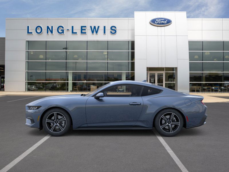 2025 Ford Mustang EcoBoost photo 3