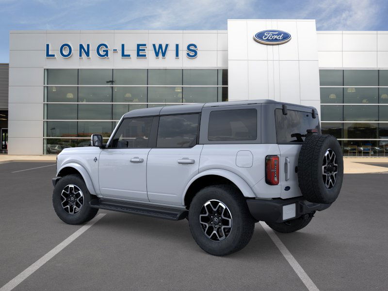 2025 Ford Bronco Outer Banks photo 4