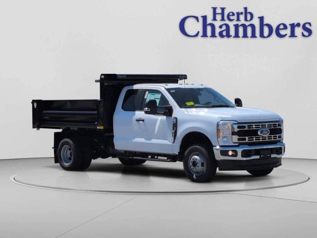 new 2026 Ford Super Duty F-350 DRW Chassis Cab car, priced at $63,080