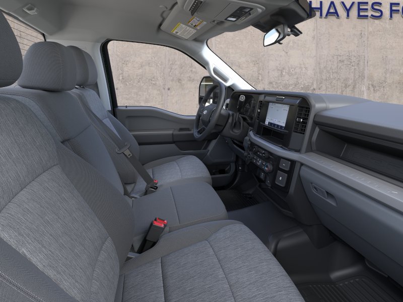 2025 Ford F-350 Super Duty Chassis Cab XL - Photo 11
