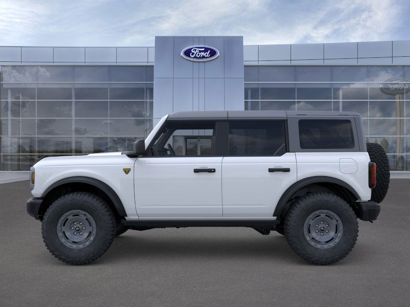 2025 Ford Bronco Badlands photo 2