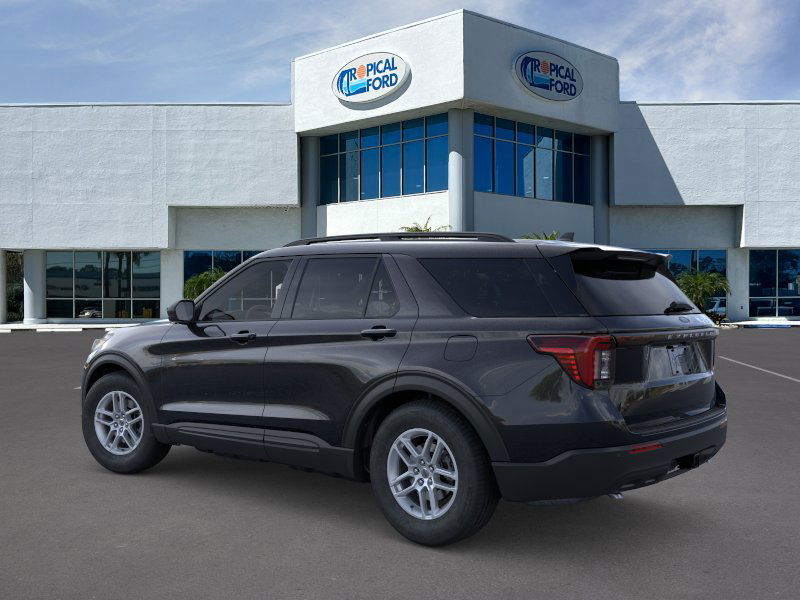 2026 Ford Explorer photo 2