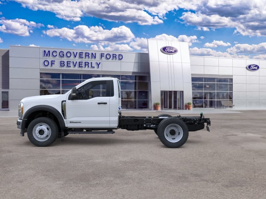 New 2026 Ford F-550SD XL Chassis