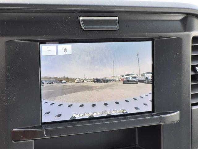 2026 Ford Super Duty F-350 SRW Chassis Cab F-350&reg; XL 4WD Crew Cab 179 WB 60 CA