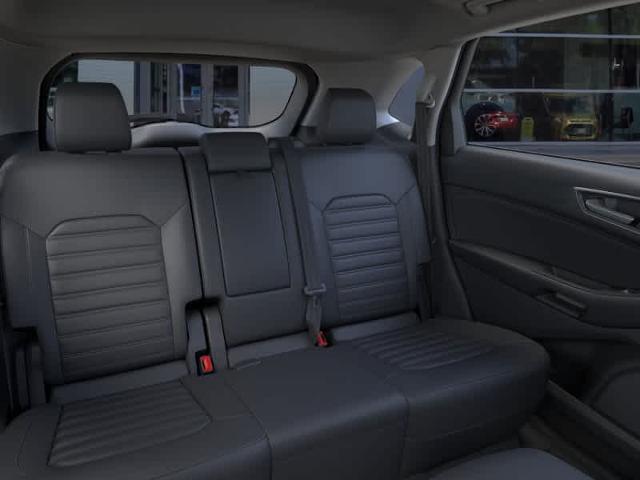Thumbnail: 2024 Ford Edge - 33