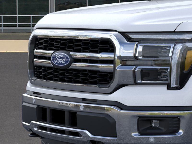 2025 Ford F-150 Lariat photo 16