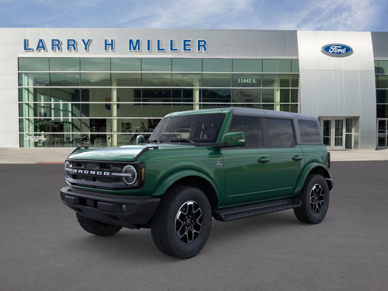 2025 Ford Bronco 4-Door Outer Banks's photo