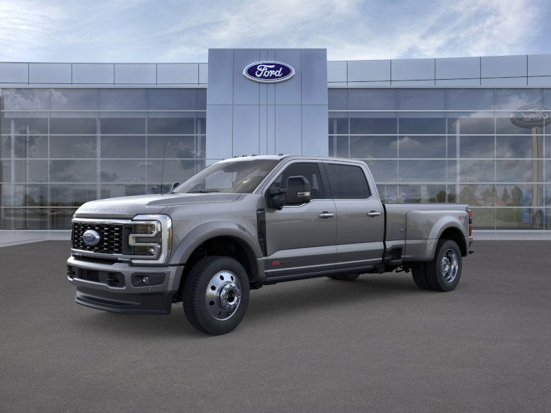 2026 Ford F-450 Super Duty Platinum's photo