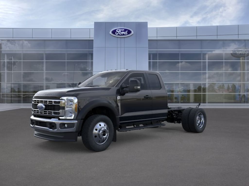 New 2026 Ford Super Duty F-450 DRW Truck Super Cab