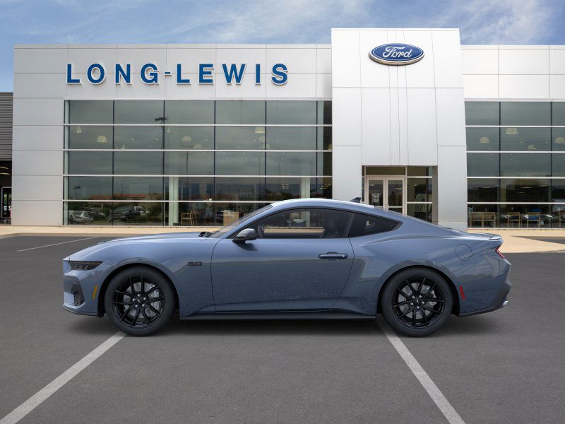 2025 Ford Mustang GT Premium photo 3