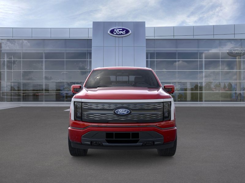 2025 Ford F-150 Lightning Lariat photo 8