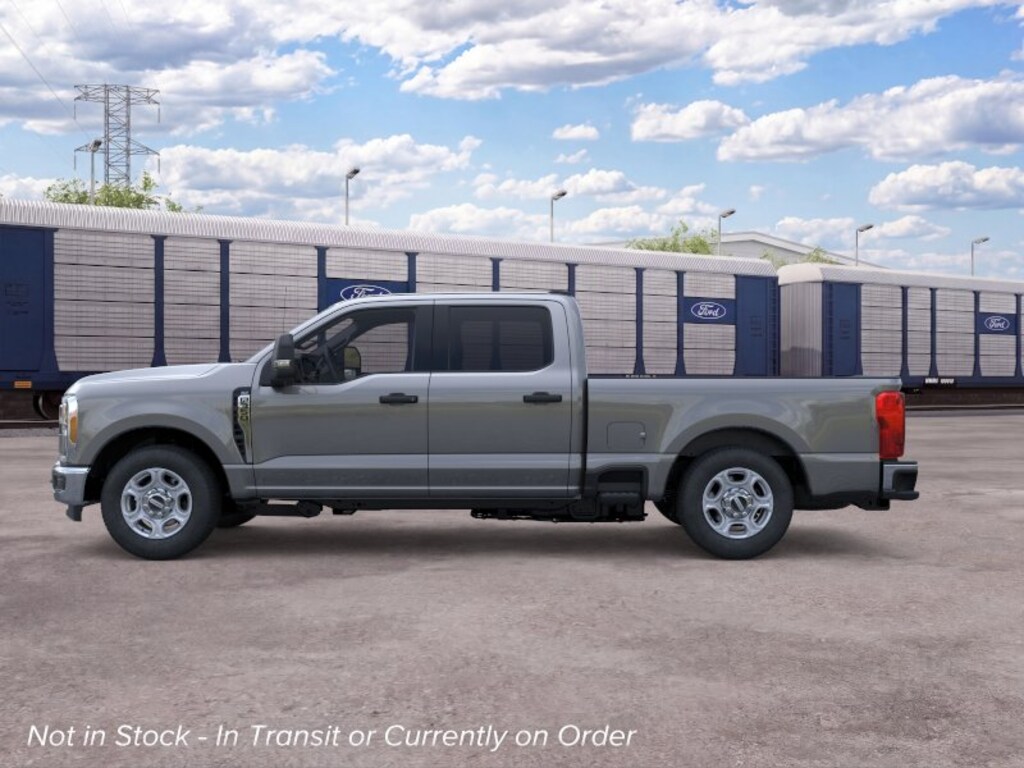 New 2026 Ford Super Duty F-350 SRW Truck Crew Cab