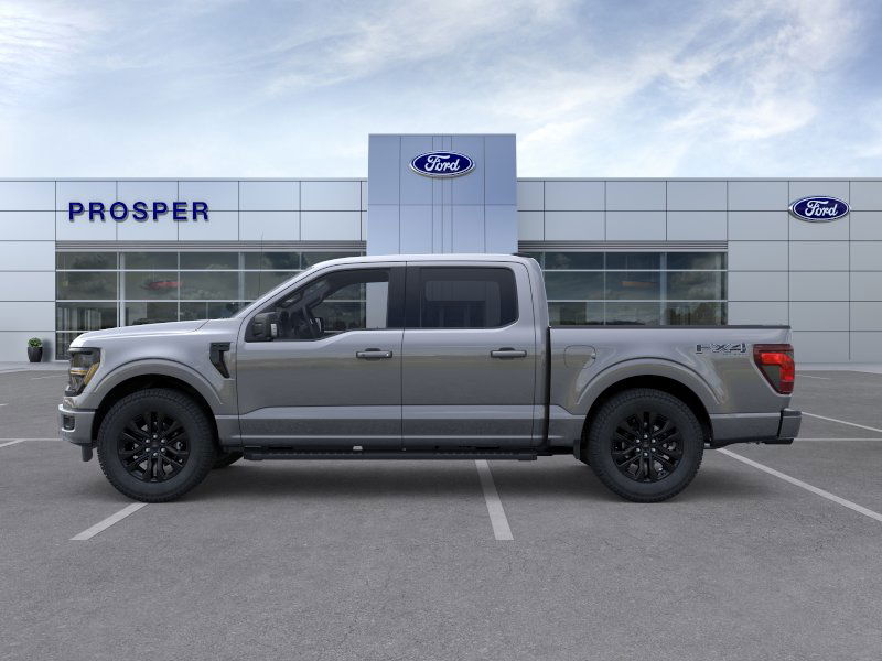 2025 Ford F-150 XLT photo 2