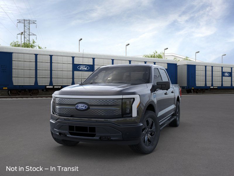 2025 Ford F-150 Lightning photo 2