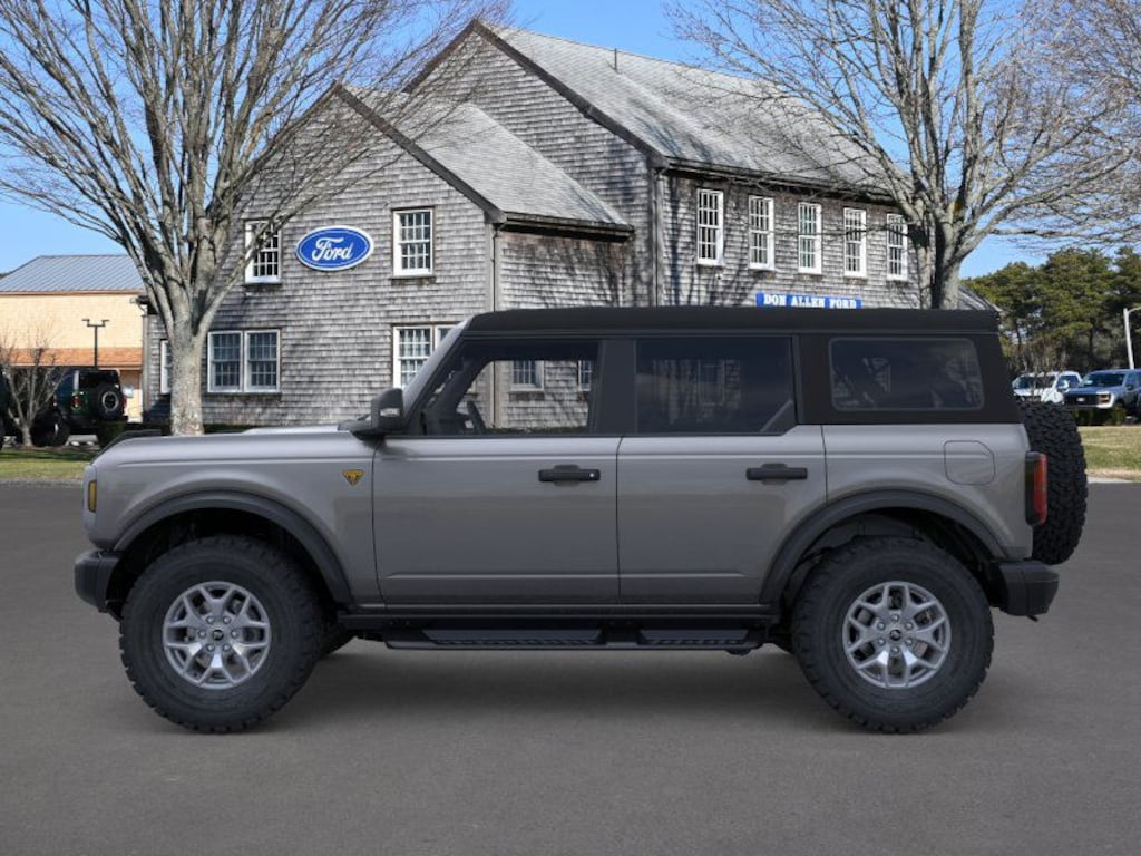 New 2025 Ford Bronco Badlands SUV