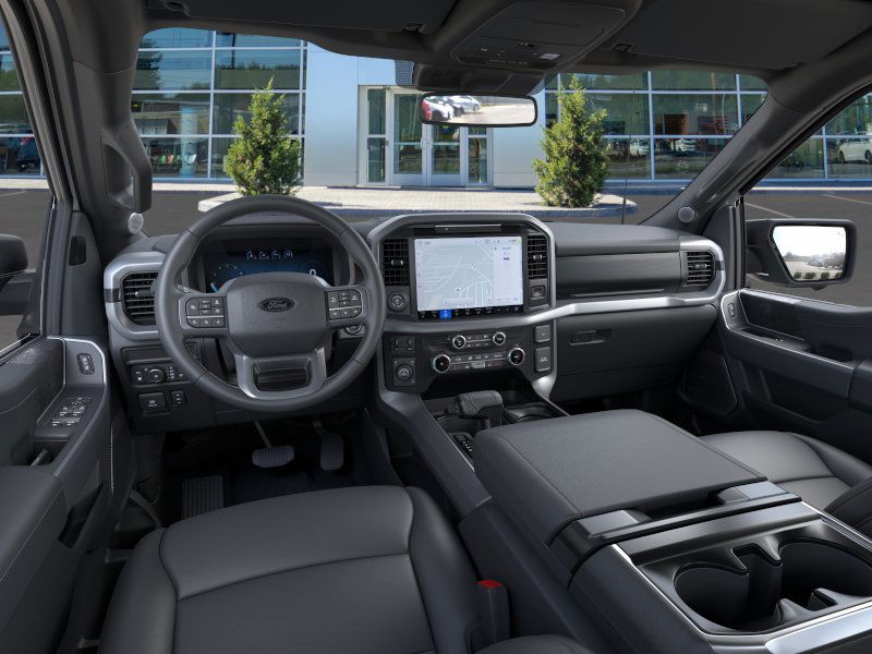 2025 Ford F-150 XLT - Photo 32