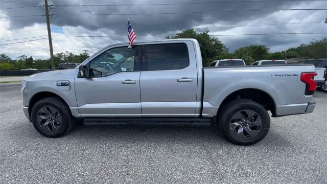 2025 Ford F-150 Lightning Flash - Photo 56