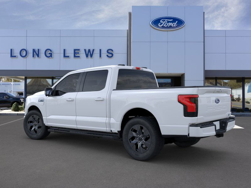 2025 Ford F-150 Lightning photo 4