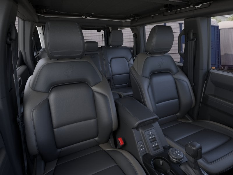 2026 Ford Bronco Outer Banks&reg; SUV