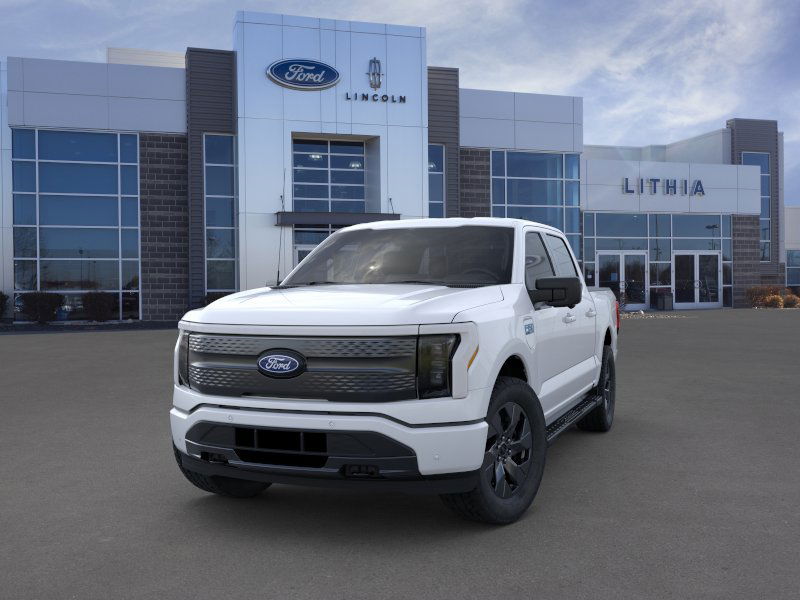 2025 Ford F-150 Lightning photo 2
