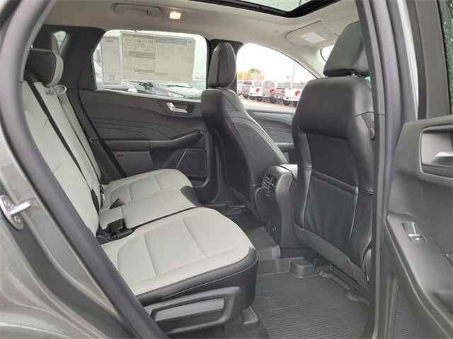 2025 Ford Escape Plug-in hybrid PHEV - Photo 40