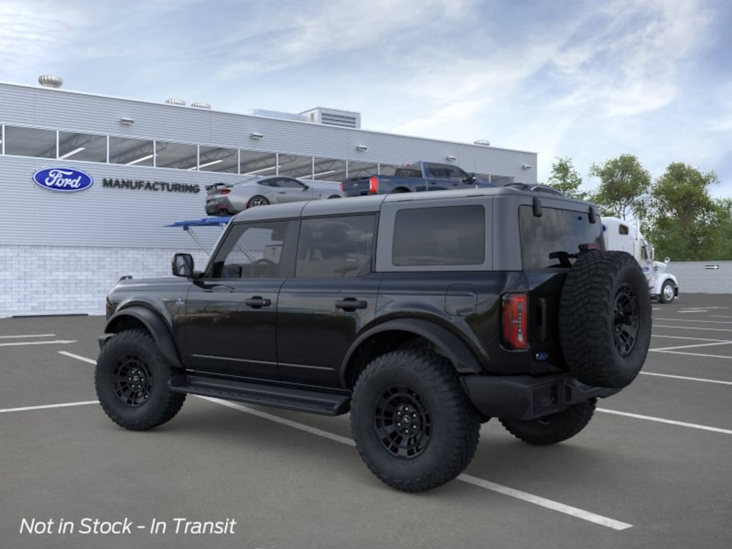New 2026 Ford Bronco Outer Banks SUV
