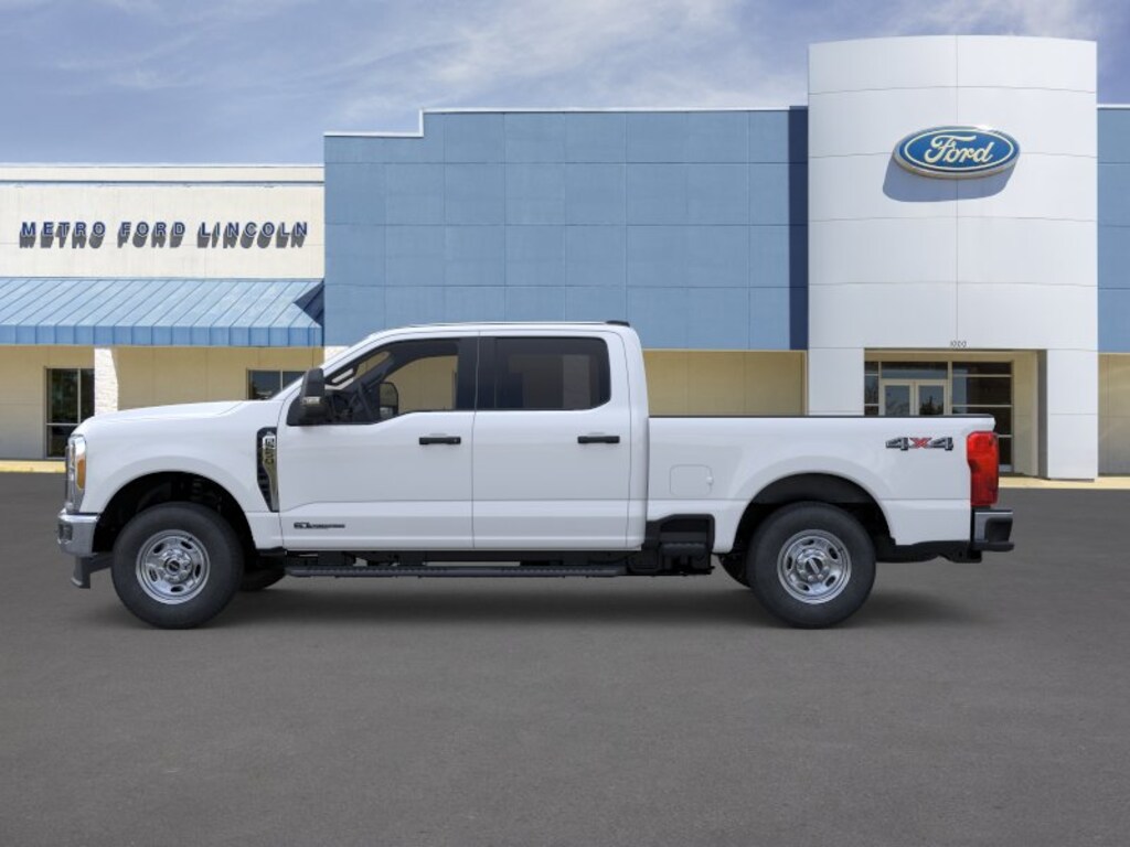 New 2026 Ford F-250 XL Crew Cab