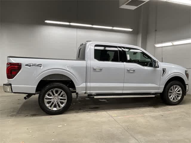 2025 Ford F-150 Lariat 35