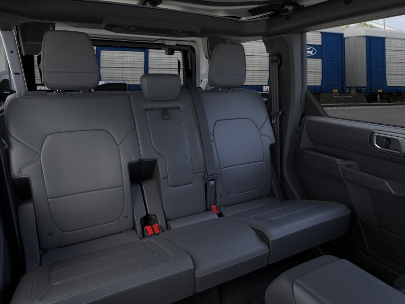 2026 Ford Bronco 4-Door Outer Banks - Photo 11