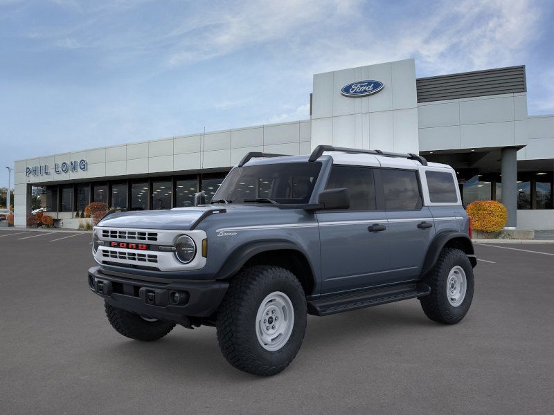 2025 Ford Bronco 4-Door Heritage Editon's photo