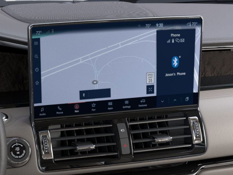 Thumbnail: 2024 Lincoln Navigator L - 44