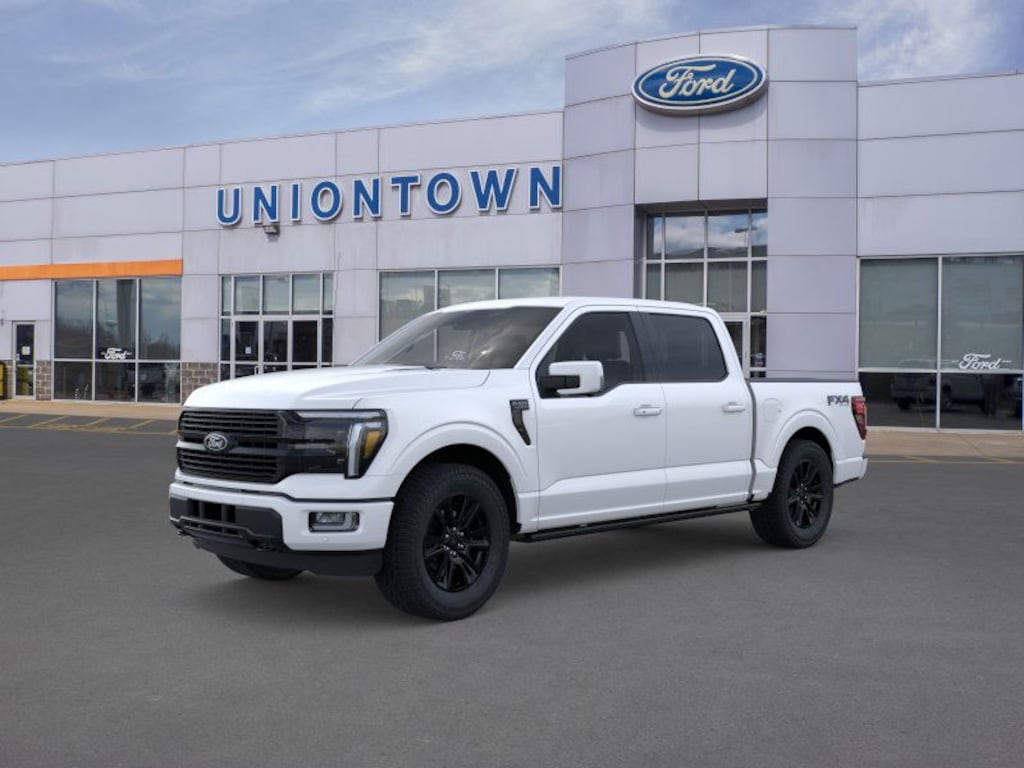 New 2025 Ford F-150 Platinum 4x4 Platinum SuperCrew 5.5 ft. SB