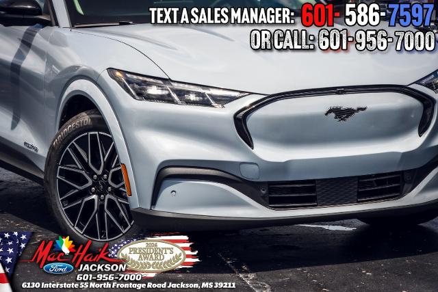 2025 Ford Mustang Mach-E Premium - Photo 24