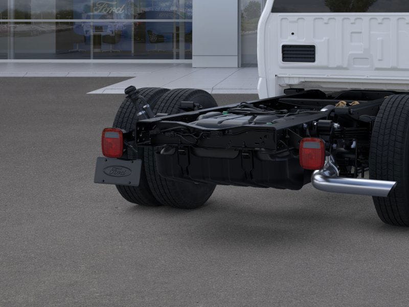 Thumbnail: 2025 Ford F-350 - 21