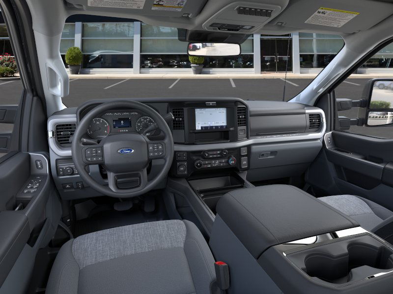 2026 Ford F-450 Super Duty Chassis Cab XLT - Photo 37