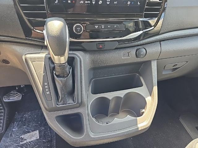2024 Ford Transit Passenger Van XLT - Photo 47