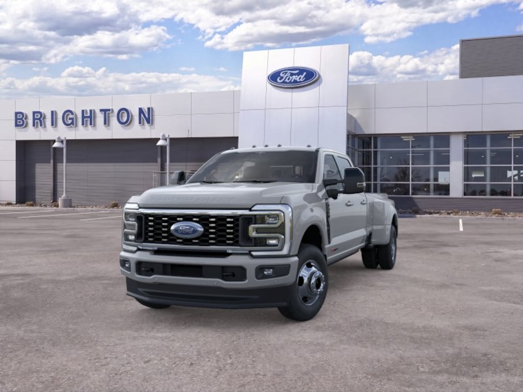 New 2026 Ford F-350SD Platinum Truck Crew Cab