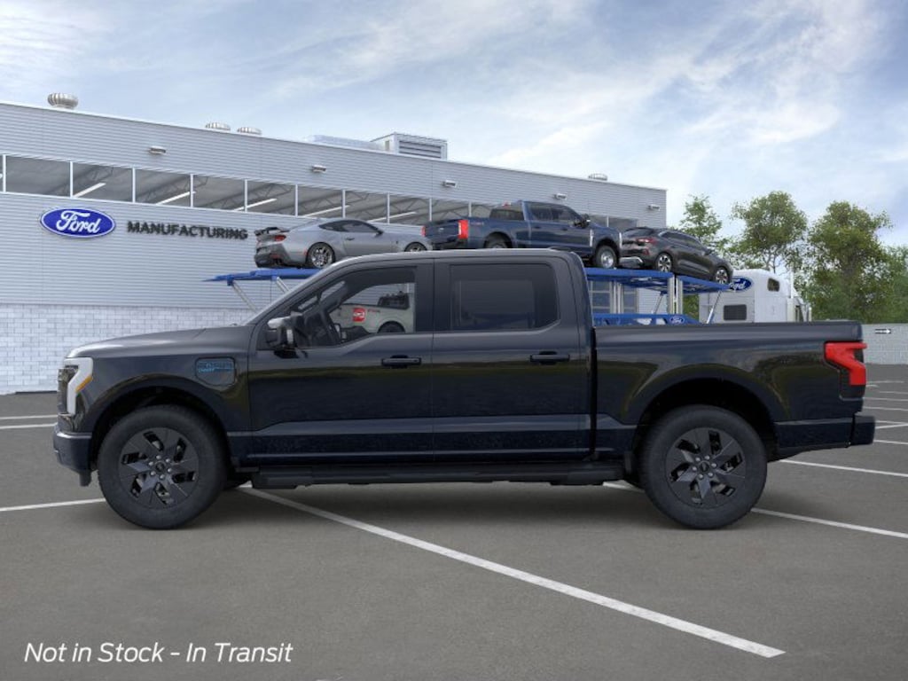 New 2025 Ford F-150 Lightning Lariat TRUCK