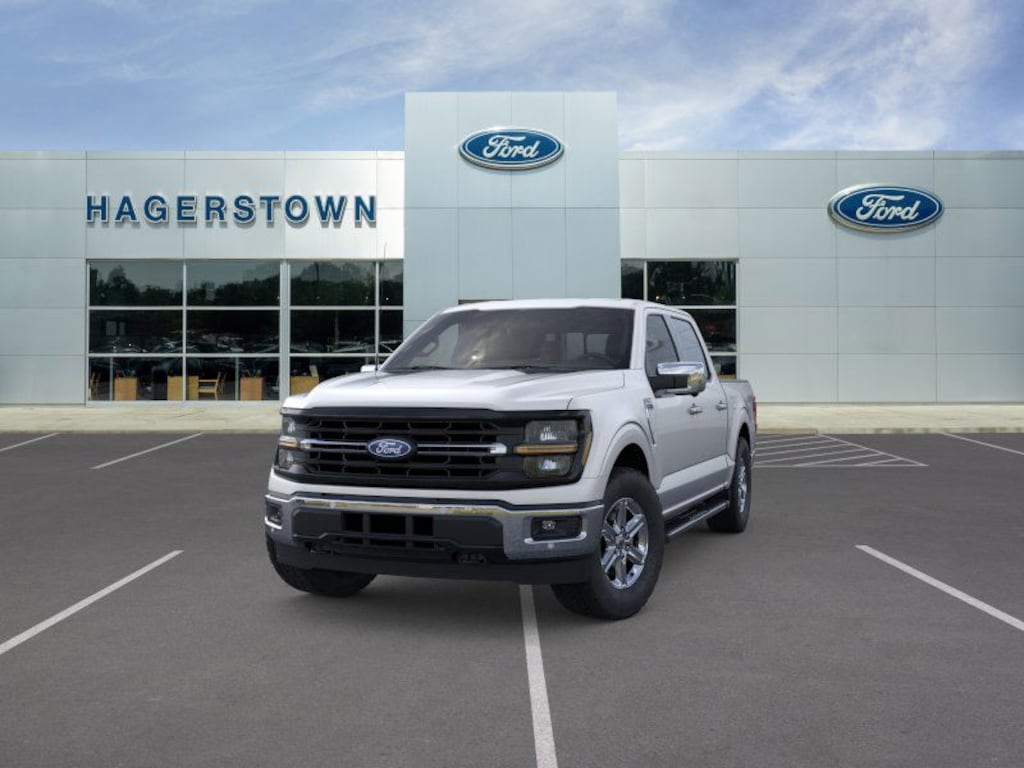New 2025 Ford F-150 XLT Truck SuperCrew Cab